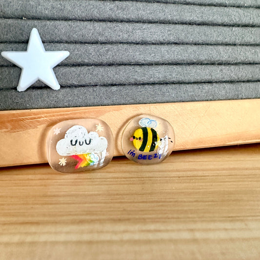 Rainbow bee magnet set